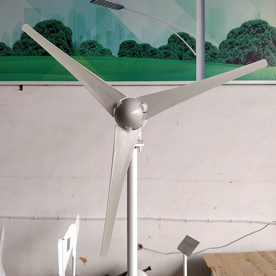 IP65 de kleine Horizontale Machine van de de Aswind van de Windturbine 24V 48V 600W 800W Horizontale
