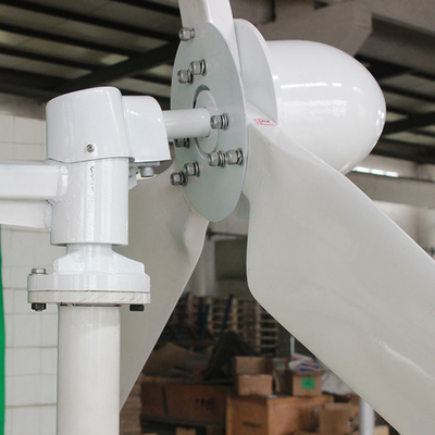 Van de de Windturbine 48V 96V 220V van 2KW 3KW de Horizontale Turbine van de het Bladwind Horizontale