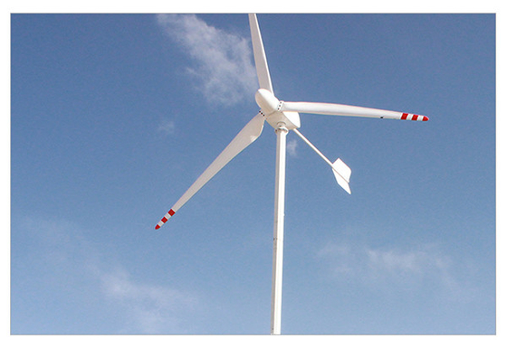 Van de de Windturbine van 5KW 10KW HAWT het Ontwerp 220V van de Windturbine van de Net Horizontale Rotor
