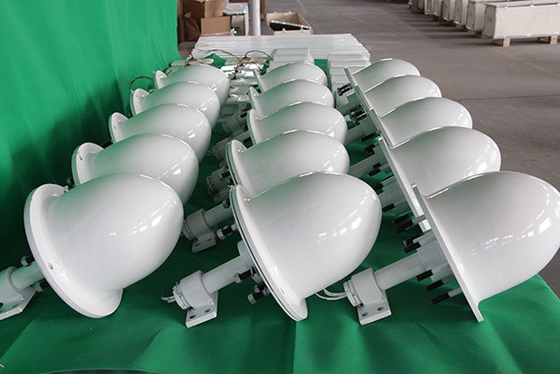 De Permanente Turbine Met lage snelheid in drie stadia van de de Turbine3kw 5KW 220V Wind van de Magneet Horizontale Wind