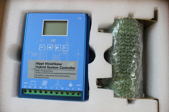 MPPT-Wind en Zonne Hybride Controlemechanisme Connected With Battery 12V 24V 800W